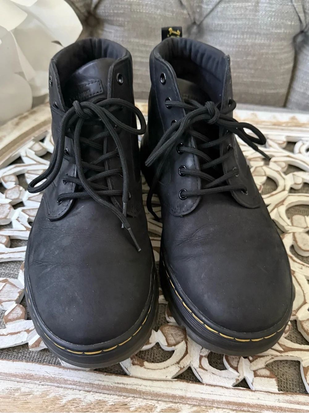 Dr. Martens Bonny Black Leather Chukka Boots Yellow Men’s 10 Women’s 11